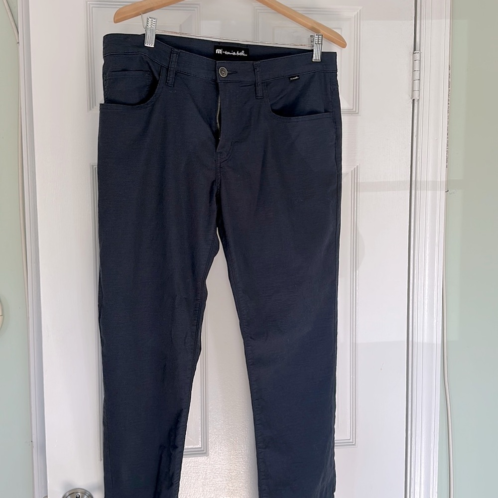 Men’s Travis Matthew blue pants